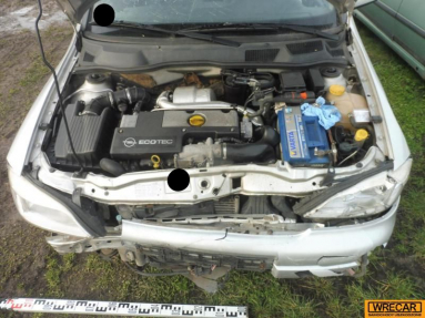 Купить Opel Astra, 2.2, 2003 года с пробегом, цена 1592 руб., id 19188