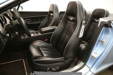 Купить 2011 Btntley Continental GTC, 7.0, 2011 года с пробегом, цена 5746000 руб., id 19879