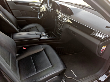 Купить Mercedes-Benz E-klasse, 3.5, 2012 года с пробегом, цена 590000 руб., id 20836