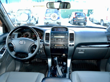 Купить Toyota Land Cruiser Prado 120, 4.0, 2009 года с пробегом, цена 800000 руб., id 20869