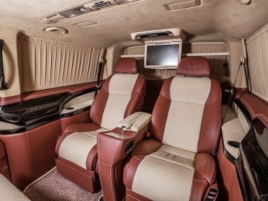 Купить Mercedes-Benz V-klassen V250, 2.1, 2015 года с пробегом, цена 10500000 руб., id 4444
