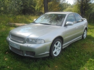 Купить Audi A4 (8D,B5), 1.8, 1999 года с пробегом, цена 210000 руб., id 4742