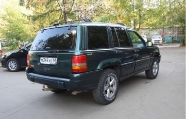 Купить Jeep Grand Cherokee I (Z), 4.0, 1996 года с пробегом, цена 330000 руб., id 5748