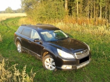 Купить Subaru Outback IV, 2.5, 2011 года с пробегом, цена 915000 руб., id 6084