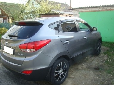 Купить Hyundai ix35, 2.0, 2012 года с пробегом, цена 780000 руб., id 6415