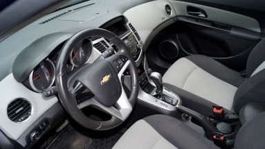 Купить Chevrolet Cruze, 1.6, 2012 года с пробегом, цена 440000 руб., id 7051