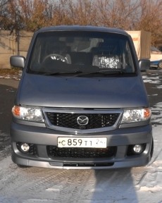 Купить Mazda Bongo Friendee, 2.0, 2004 года с пробегом, цена 450000 руб., id 7578