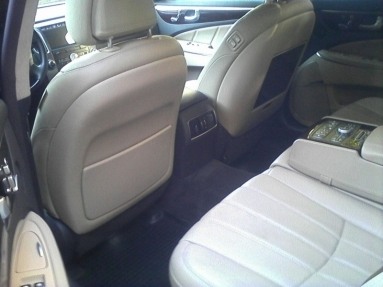 Купить Hyundai Equus II, 3.8, 2011 года с пробегом, цена 1200000 руб., id 7935