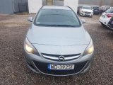 Купить Opel Astra, 1.7, 2014 года с пробегом, цена 435916 руб., id 18743