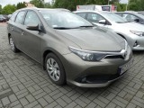 Купить Toyota Auris, 1.4, 2017 года с пробегом, цена 654255 руб., id 20223