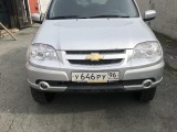 Купить Chevrolet Niva, 1.7, 2012 года с пробегом, цена 350000 руб., id 20636