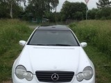 Купить Mercedes-Benz 230 (W123), 2.3, 2003 года с пробегом, цена 260000 руб., id 4933