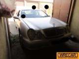 Купить Mercedes-Benz CLK 200 Kat. 208 Elegance, 2.0, 2000 года с пробегом, цена 9689 руб., id 9231