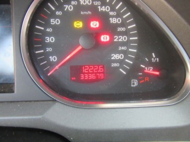 Купить Audi A6, 3.0, 2005 года с пробегом, цена 1592 руб., id 10745