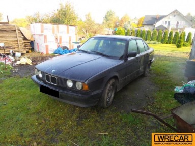 Купить BMW 520i 520i 24V Kat., 2.0, 1992 года с пробегом, цена 0 руб., id 10815