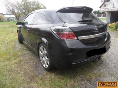 Купить Opel Astra, 2.0, 2006 года с пробегом, цена 0 руб., id 10919