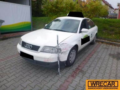 Купить Audi A6, 2.4, 1997 года с пробегом, цена 1592 руб., id 10920