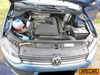 Купить Volkswagen Polo, 1.2, 2015 года с пробегом, цена 259307 руб., id 10989