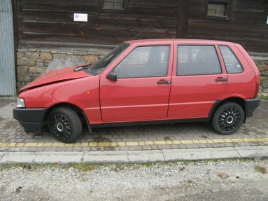 Купить Fiat UNO, 0.9, 2001 года с пробегом, цена 0 руб., id 11015
