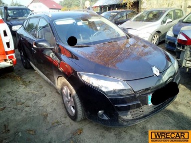 Купить Renault Megane, 1.6, 2011 года с пробегом, цена 158823 руб., id 11016