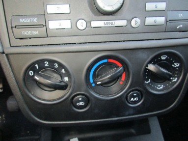 Купить Ford Fiesta, 1.4, 2008 года с пробегом, цена 156955 руб., id 11084