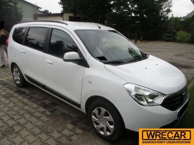 Купить Dacia Lodgy 1.6 MPI E5 Laureate, 1.6, 2014 года с пробегом, цена 116678 руб., id 11092