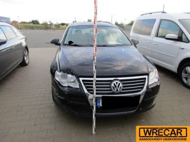 Купить Volkswagen Passat, 2.0, 2009 года с пробегом, цена 209065 руб., id 11096