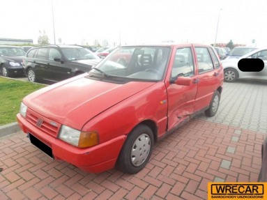 Купить Fiat UNO, 1.0, 1997 года с пробегом, цена 0 руб., id 11099