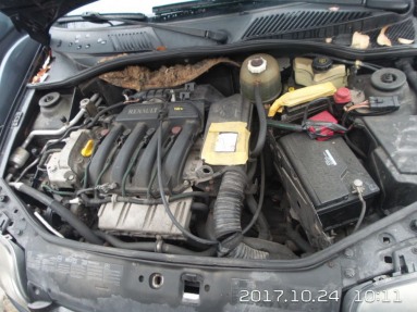 Купить Renault Clio, 1.6, 2001 года с пробегом, цена 3253 руб., id 11102
