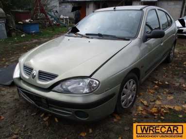 Купить Renault Megane, 1.4, 2000 года с пробегом, цена 0 руб., id 11143