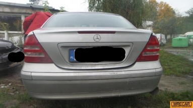 Купить Mercedes-Benz C 240 C 240 Kat., 2.6, 2001 года с пробегом, цена 0 руб., id 11195