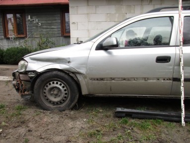 Купить Opel Astra, 2.0, 2000 года с пробегом, цена 12941 руб., id 11236