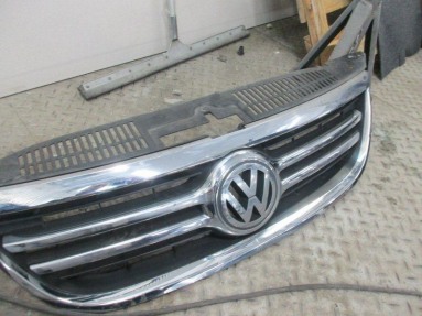 Купить Volkswagen Tiguan, 2.0, 2008 года с пробегом, цена 163667 руб., id 11251