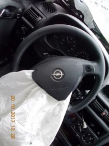 Купить Opel Astra, 1.4, 2006 года с пробегом, цена 0 руб., id 11288