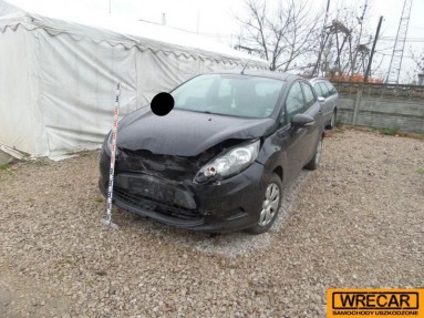 Купить Ford Fiesta, 1.4, 2011 года с пробегом, цена 1592 руб., id 11322