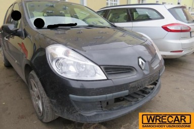 Купить Renault Clio, 1.1, 2007 года с пробегом, цена 0 руб., id 11323