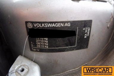 Купить Volkswagen Golf, 1.4, 2002 года с пробегом, цена 0 руб., id 11349