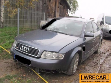 Купить Audi A4, 2.0, 2001 года с пробегом, цена 17785 руб., id 11355