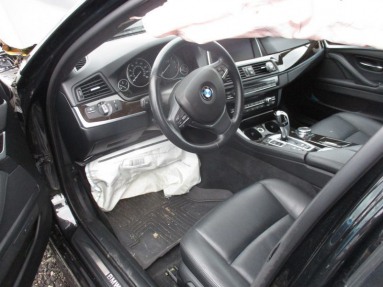 Купить BMW 528 F10 xDrive Steptronic, 2.0, 2014 года с пробегом, цена 33979 руб., id 11370