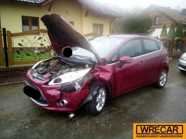 Купить Ford Fiesta, 1.2, 2012 года с пробегом, цена 163667 руб., id 11580