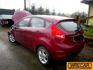 Купить Ford Fiesta, 1.2, 2012 года с пробегом, цена 163667 руб., id 11580