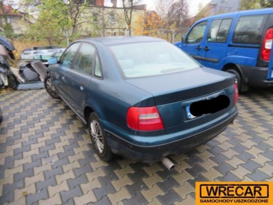 Купить Audi A4, 1.8, 1995 года с пробегом, цена 1592 руб., id 11630