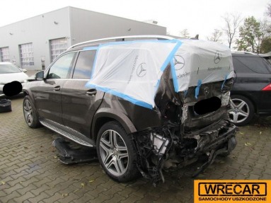 Купить Mercedes-Benz GLK CDI MR`12 E6 X166 GL 350 BlueT, 3.0, 2015 года с пробегом, цена 1267402 руб., id 11692