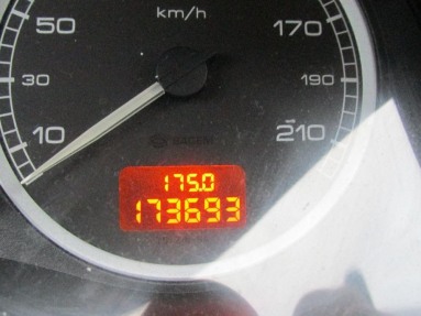 Купить Peugeot 307, 2.0, 2001 года с пробегом, цена 17785 руб., id 11733