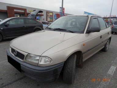 Купить Opel Astra, 1.4, 2002 года с пробегом, цена 1592 руб., id 11734