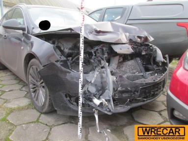 Купить Opel Insignia, 2.0, 2014 года с пробегом, цена 183114 руб., id 11761