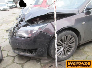 Купить Opel Insignia, 2.0, 2014 года с пробегом, цена 183114 руб., id 11761
