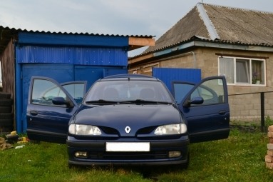 Renault Megane Classic I (LA), 2.0, 1997 года с пробегом, id 192
