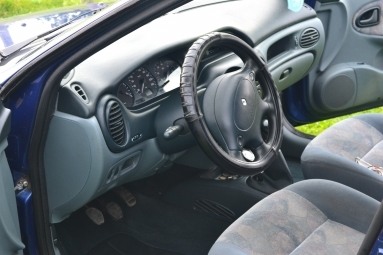 Renault Megane Classic I (LA), 2.0, 1997 года с пробегом, id 192