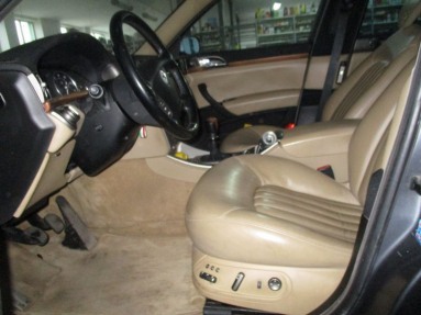 Купить Lancia Thesis, 2.4, 2002 года с пробегом, цена 17785 руб., id 11800